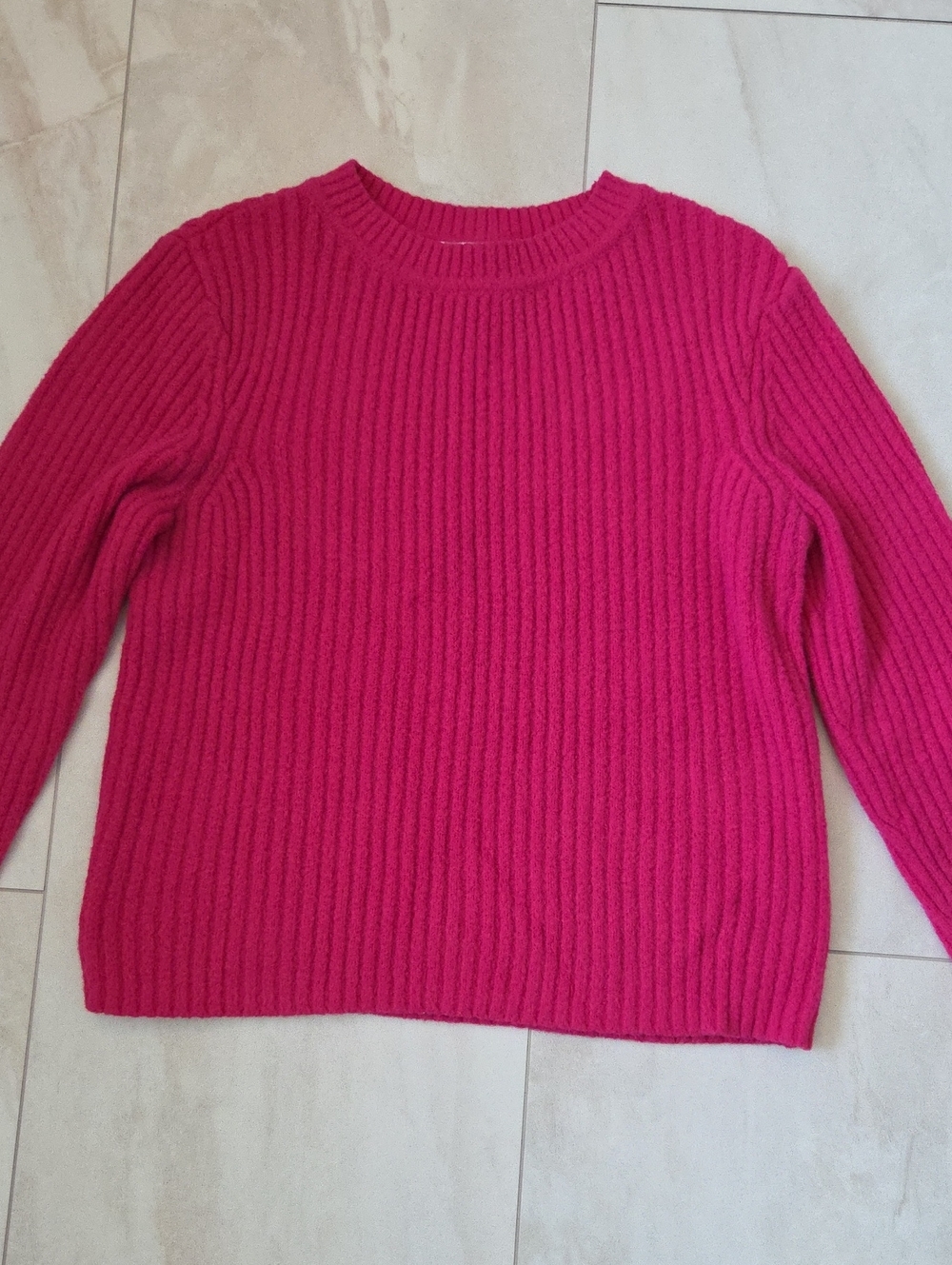 Women’s Ribbed Crewneck Sweater - Hot Pink